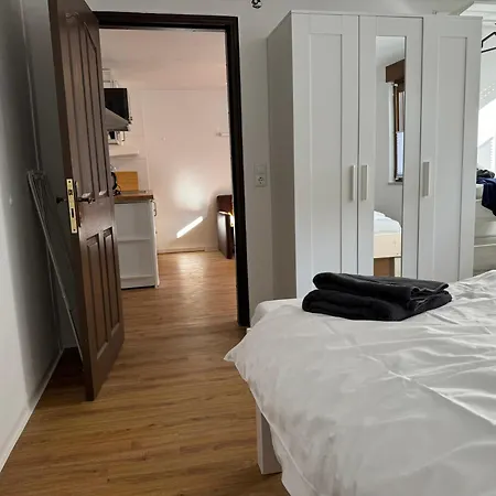 2 Mit Kostenlosem Parkplatz Apartment