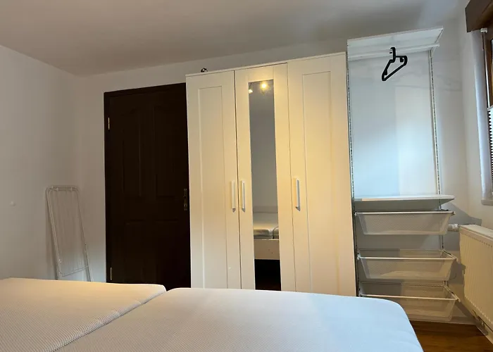 Appartement 2 Mit Kostenlosem Parkplatz