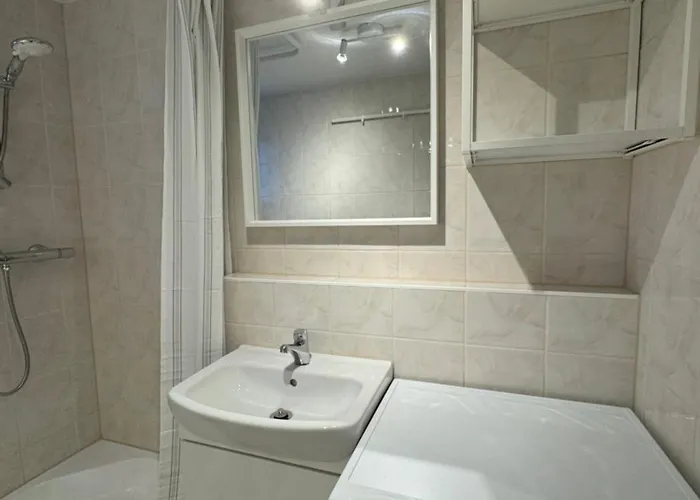 2 Mit Kostenlosem Parkplatz Appartement