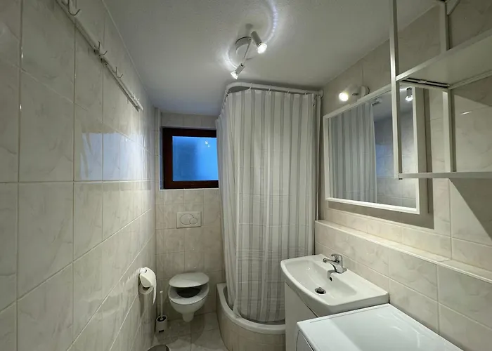 Appartement 2 Mit Kostenlosem Parkplatz