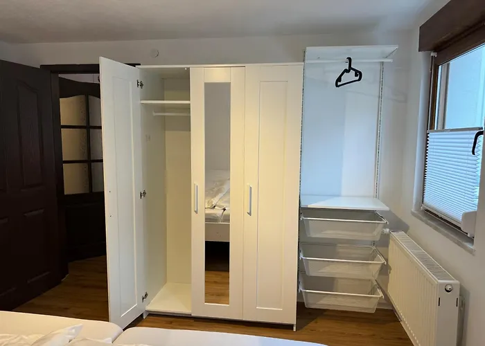 2 Mit Kostenlosem Parkplatz